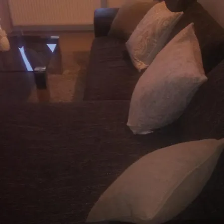 Place To Apartman *